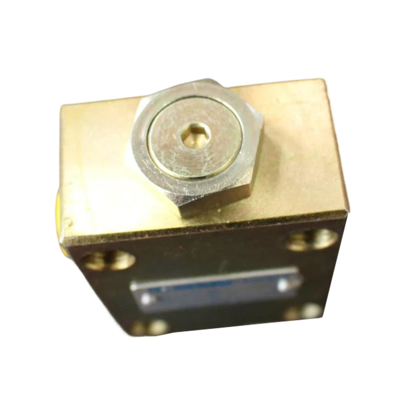 Small Lock For Crane Outriggers